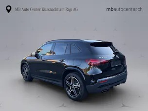 MERCEDES-BENZ 200 Night Star AMG Line