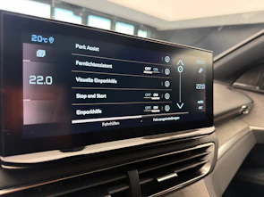 Fahrzeugbild PEUGEOT 3008 1.2 PureTech GT