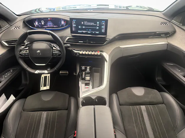 PEUGEOT 3008 1.2 PureTech GT