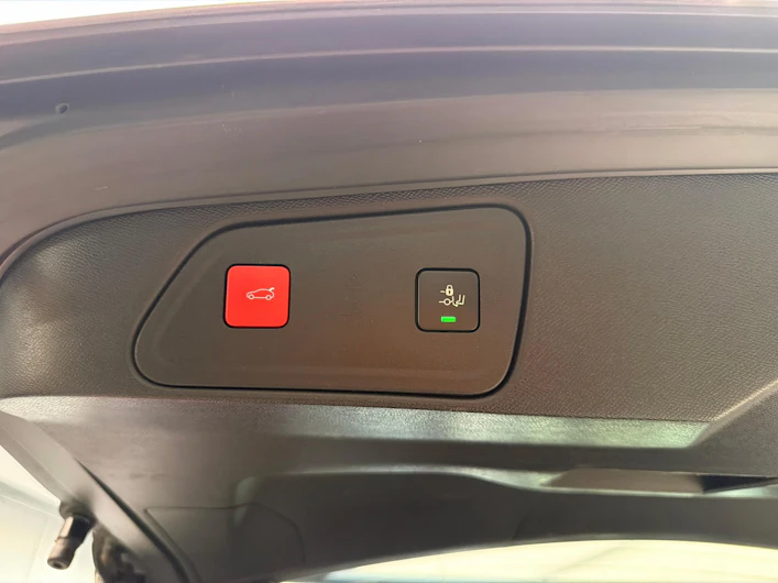 Fahrzeugbild PEUGEOT 3008