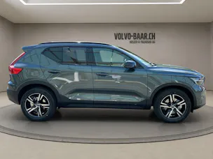 VOLVO XC40 2.0 B3 MH Plus Dark