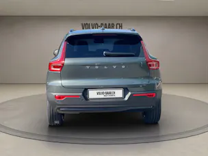 VOLVO XC40 2.0 B3 MH Plus Dark
