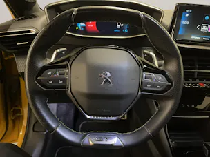 PEUGEOT 208 1.2 PureTech 100 GT