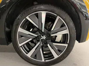 PEUGEOT 208 1.2 PureTech 100 GT