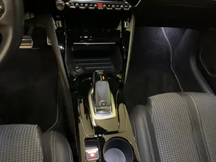 PEUGEOT 208 1.2 PureTech 100 GT