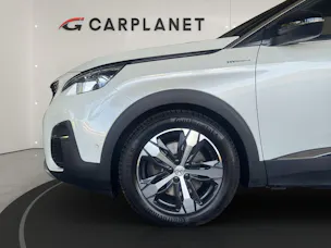 PEUGEOT 3008 1.6 Plug-in 300 PS Hybrid4 GT AWD