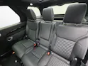 Land Rover Discovery 3.0 D I6 300 R-Dynamic SE