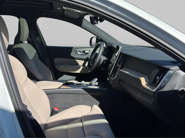 VOLVO XC60 2.0 T6 TE Ultra Dark eAWD