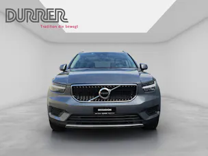 VOLVO XC40 2.0 D4 Momentum AWD