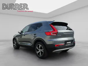 VOLVO XC40 2.0 D4 Momentum AWD