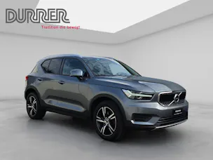 VOLVO XC40 2.0 D4 Momentum AWD