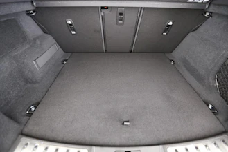 https://vehicle.imgix.net/4494888/dbfd08c5-96d9-472e-a60c-379d2db52b51.jpg