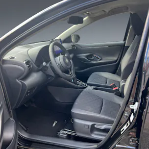 Toyota Yaris 1.5 VVT-i HSD Trend