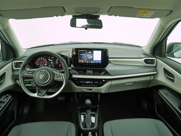 Suzuki Swift 1.2 Sakura Hybrid