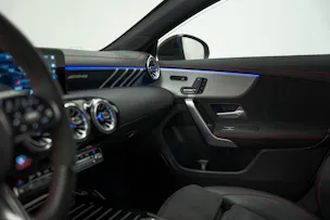 MERCEDES-BENZ CLA-Klasse Shooting Brake CLA 35 AMG 4matic