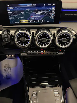 MERCEDES-BENZ CLA-Klasse Shooting Brake CLA 35 AMG 4matic