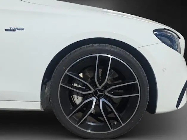MERCEDES-BENZ E 53 AMG 4Matic