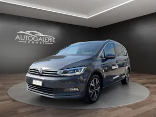 VW Touran 2.0 TDI BlueMotion Highline DSG | CH | AHK | LED | Navi | Kessy | DCC |