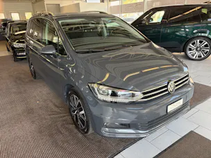 VW Touran 2.0 TDI BlueMotion Highline DSG | CH | AHK | LED | Navi | Kessy | DCC |