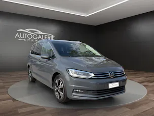 VW Touran 2.0 TDI BlueMotion Highline DSG | CH | AHK | LED | Navi | Kessy | DCC |