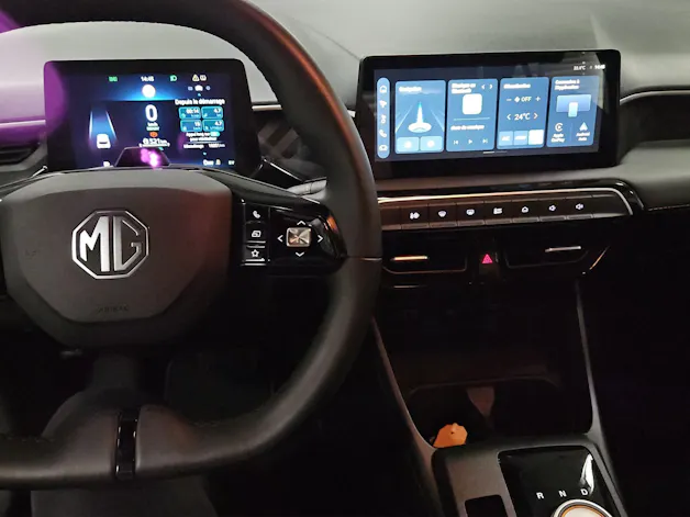 MG 3 1.5 Hybrid Luxury Aut.