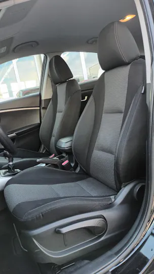 HYUNDAI i30 1.6 GDi Pica