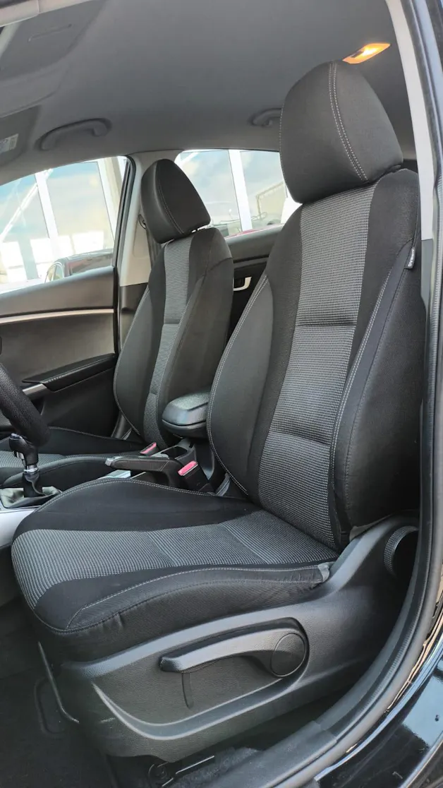 HYUNDAI i30 1.6 GDi Pica
