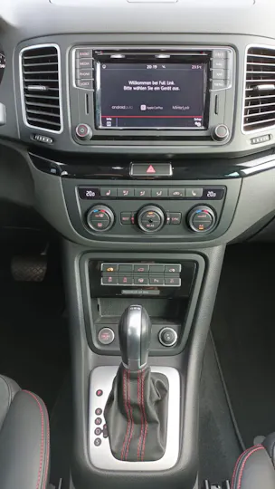 SEAT Alhambra 1.4 TSI DSG Hola FR