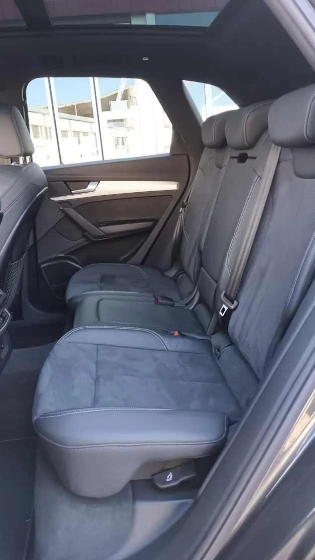 AUDI Q5 40 TDI S-line quattro S-tronic