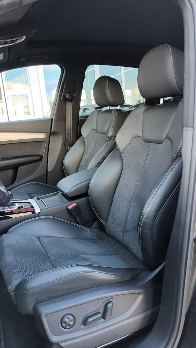 AUDI Q5 40 TDI S-line quattro S-tronic