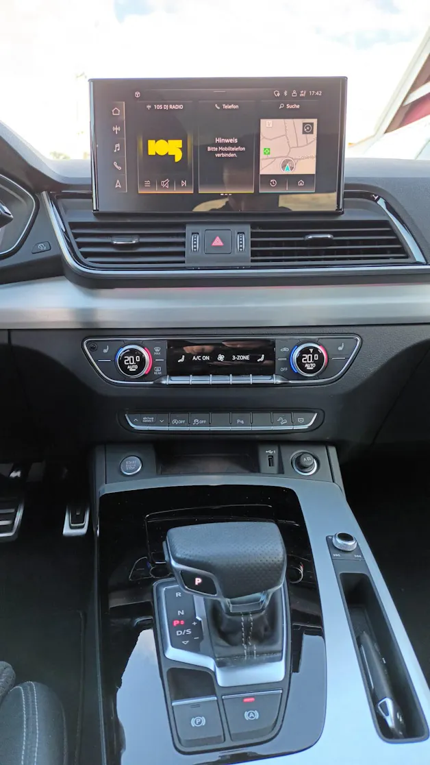 AUDI Q5 40 TDI S-line quattro S-tronic