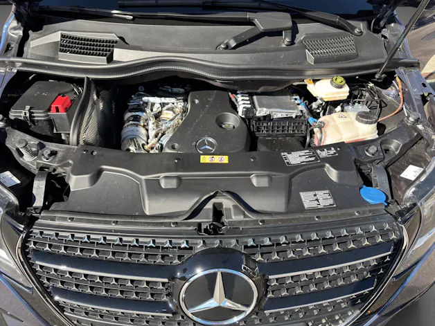 MERCEDES-BENZ V 250 d lang Avantgarde 4Matic G-Tronic