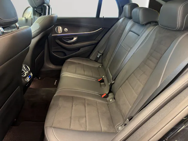 MERCEDES-BENZ E 220 d AMG Line 4Matic
