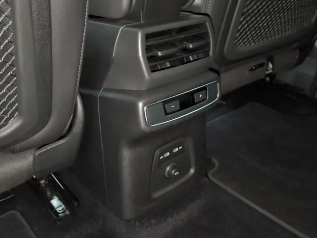 AUDI Q4 e-tron 45 quattro