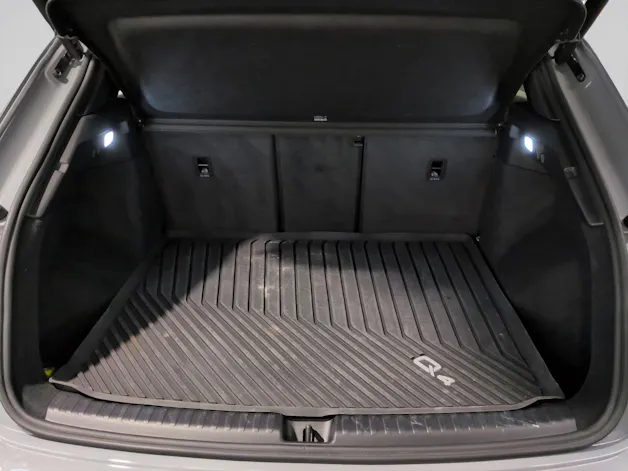 AUDI Q4 e-tron 45 quattro
