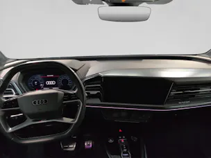 AUDI Q4 e-tron 45 quattro