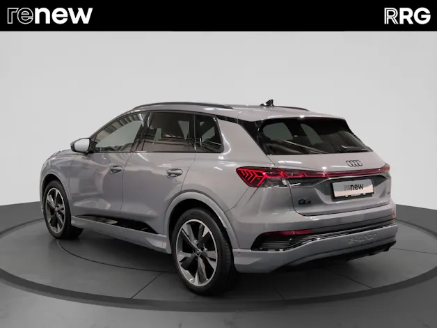 AUDI Q4 e-tron 45 quattro