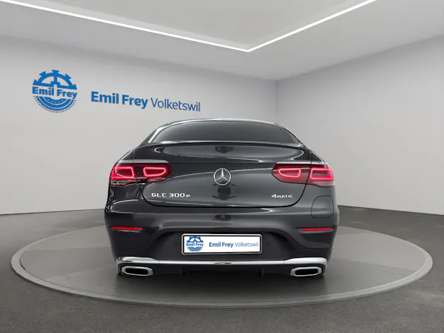 MERCEDES-BENZ GLC-Klasse C253 Coupé GLC 300 e AMG Line 4m