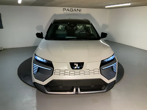 Mitsubishi Eclipse Cross Intense