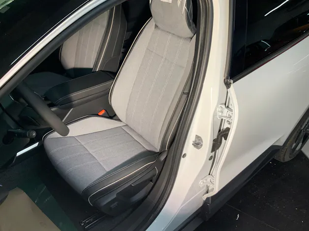 Mitsubishi Eclipse Cross Intense