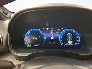 https://vehicle.imgix.net/4495264/a15d788d-a3f8-47c7-bd52-bdf69ce1335c.jpg