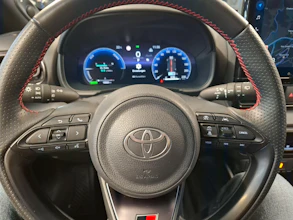 https://vehicle.imgix.net/4495264/a41ab8ae-8af6-4623-a76d-d8025c97de79.jpg