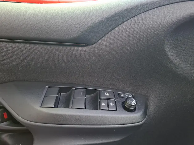 Toyota Yaris 1.5 VVT-i HSD GR Sport