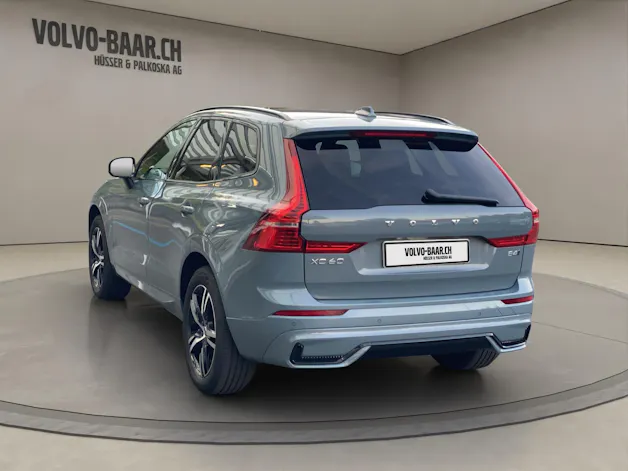 VOLVO XC60 2.0 B4 MH R-Design AWD