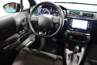 https://vehicle.imgix.net/4495324/91485fa2-f70a-4a45-8d09-f439d315d3aa.JPG