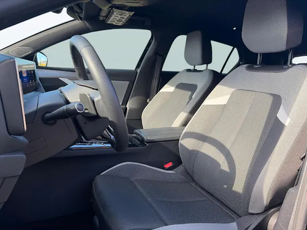OPEL Astra 1.2 T Hybrid Edition