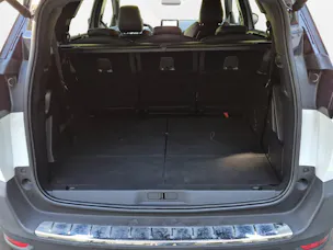 PEUGEOT 5008 1.5 BlueHDi GT Line 7-Plätzer