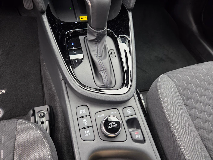 Fahrzeugbild TOYOTA YARIS CROSS
