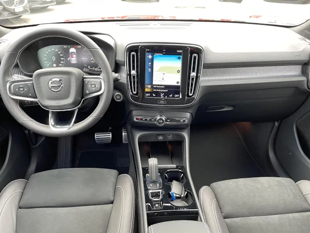 VOLVO XC40 1.5 T4 PiH R-Design