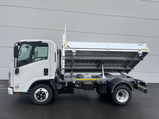 ISUZU M27 Kab.-Ch. F DR 3.0 Ddi
